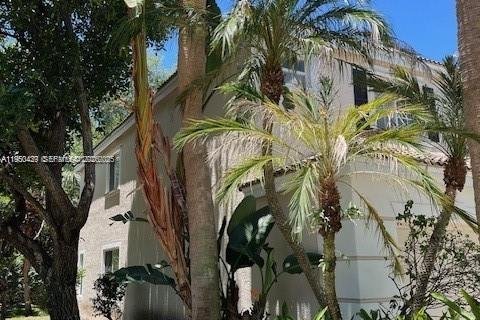 Снять в аренду таунхаус в Уэст-Палм-Бич, Флорида 3 спальни, 132.57м2, № 2005923 - фото 11