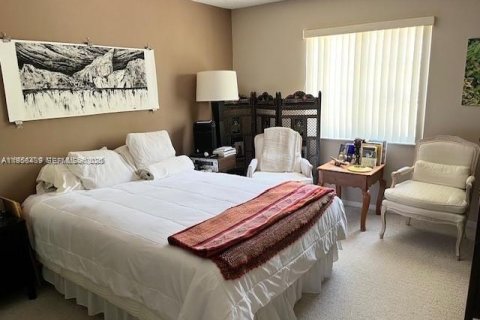 Снять в аренду таунхаус в Уэст-Палм-Бич, Флорида 3 спальни, 132.57м2, № 2005923 - фото 5