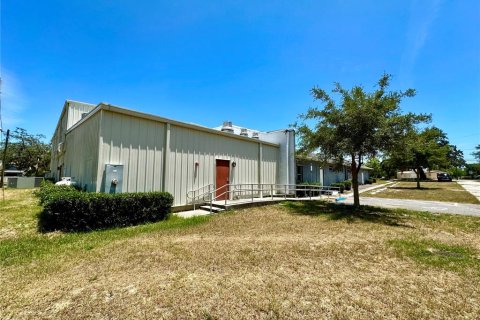 Propiedad comercial en venta en Holiday, Florida, 1897.62 m2 № 1885382 - foto 22