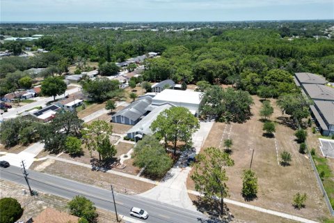 Propiedad comercial en venta en Holiday, Florida, 1897.62 m2 № 1885382 - foto 14