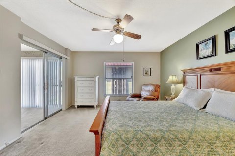 Condo in Clearwater, Florida, 2 bedrooms № 2143400 - photo 13
