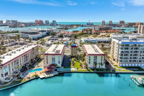 Condo in Clearwater, Florida, 2 bedrooms № 2143400 - photo 5