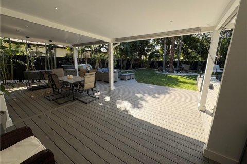 House in Fort Lauderdale, Florida 3 bedrooms, 96.06 sq.m. № 2169886 - photo 26