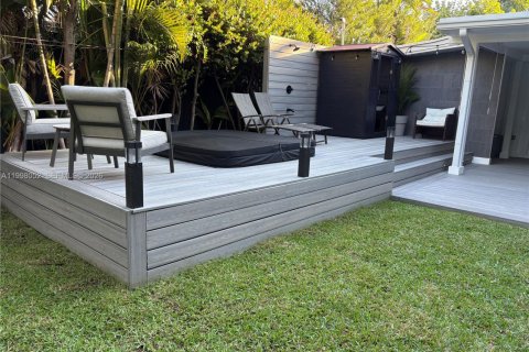 House in Fort Lauderdale, Florida 3 bedrooms, 96.06 sq.m. № 2169886 - photo 27