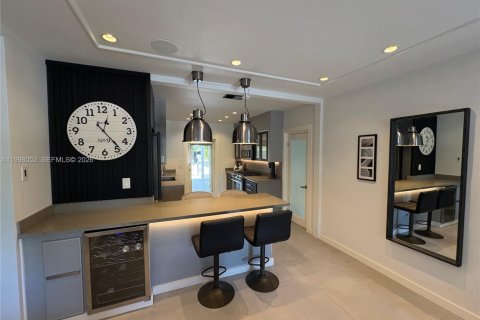 House in Fort Lauderdale, Florida 3 bedrooms, 96.06 sq.m. № 2169886 - photo 6