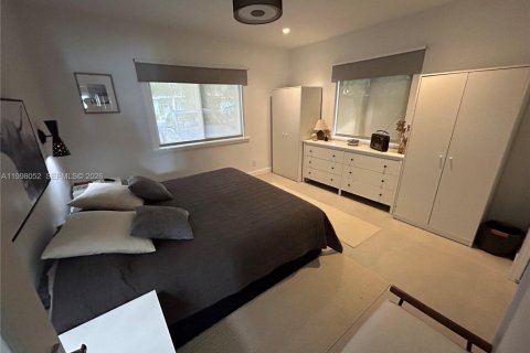 House in Fort Lauderdale, Florida 3 bedrooms, 96.06 sq.m. № 2169886 - photo 14