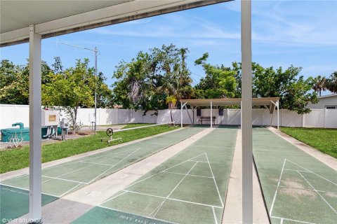 Condo in Bradenton, Florida, 2 bedrooms  № 1718581 - photo 22