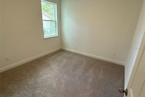 House in Palm Coast, Florida 3 bedrooms, 173.17 sq.m. № 1667189 - photo 7