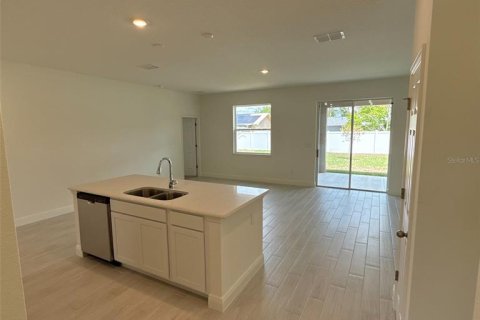 House in Palm Coast, Florida 3 bedrooms, 173.17 sq.m. № 1667189 - photo 6