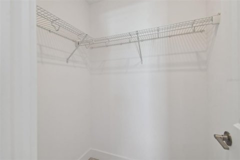 House in Tampa, Florida 4 bedrooms, 223.8 sq.m. № 1511924 - photo 19