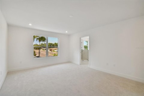 House in Tampa, Florida 4 bedrooms, 223.8 sq.m. № 1511924 - photo 29