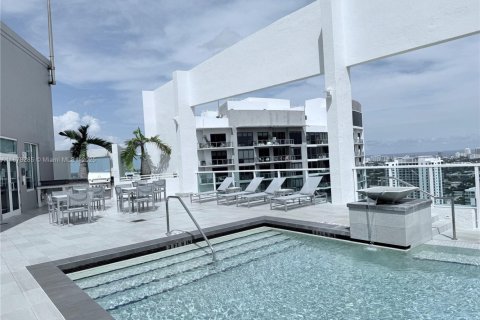 Condo in Fort Lauderdale, Florida, 1 bedroom  № 1921304 - photo 23