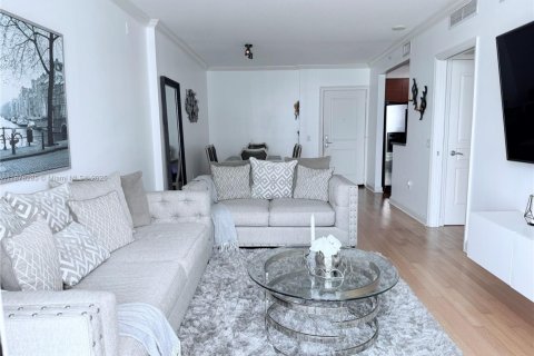 Condo in Fort Lauderdale, Florida, 1 bedroom  № 1921304 - photo 2