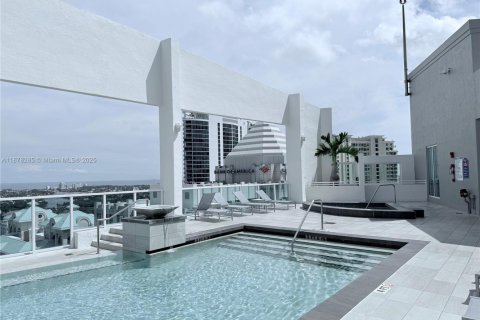 Condo in Fort Lauderdale, Florida, 1 bedroom  № 1921304 - photo 22