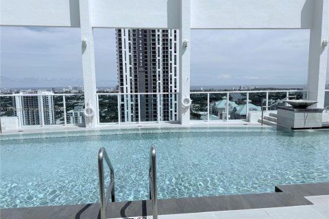 Condo in Fort Lauderdale, Florida, 1 bedroom  № 1921304 - photo 25