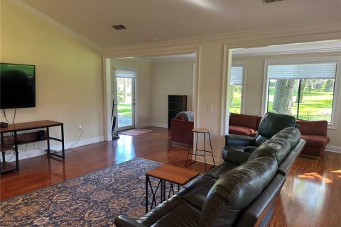 House in Winter Haven, Florida 3 bedrooms, 206.06 sq.m. № 1649307 - photo 9