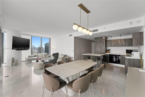 Copropriété à louer à Miami, Floride: 3 chambres, 151.8 m2 № 1731592 - photo 9