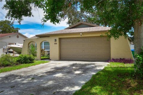 Casa en venta en Largo, Florida, 3 dormitorios, 109.07 m2 № 1819013 - foto 2