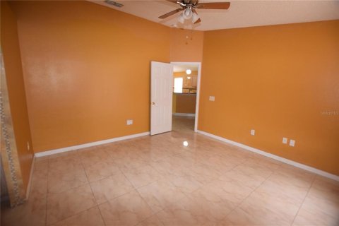House in Apopka, Florida 3 bedrooms, 151.8 sq.m. № 1675163 - photo 24