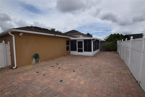 Casa en alquiler en Apopka, Florida, 3 dormitorios, 151.8 m2 № 1675163 - foto 6