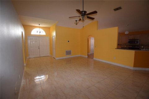 Casa en alquiler en Apopka, Florida, 3 dormitorios, 151.8 m2 № 1675163 - foto 11