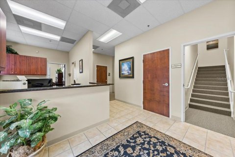 Immobilier commercial à vendre à Largo, Floride: 428.19 m2 № 2411601 - photo 5