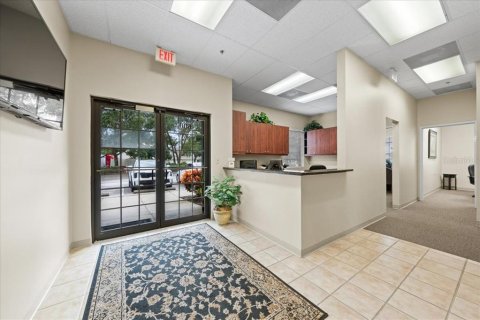 Immobilier commercial à vendre à Largo, Floride: 428.19 m2 № 2411601 - photo 4