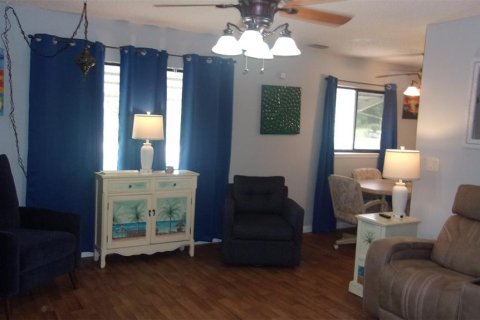 House in Ocala, Florida 2 bedrooms, 80.27 sq.m. № 2379684 - photo 5