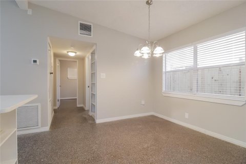 Casa en alquiler en Orlando, Florida, 3 dormitorios, 153.94 m2 № 1849737 - foto 5