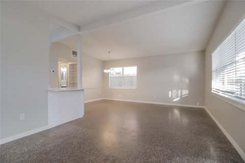 Casa en alquiler en Orlando, Florida, 3 dormitorios, 153.94 m2 № 1849737 - foto 3