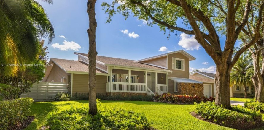 Дом в Майами, Флорида 4 спальни, 326.18м2 № 1961939