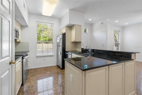 Copropriété à louer à Tampa, Floride: 2 chambres, 105.91 m2 № 2418604 - photo 18
