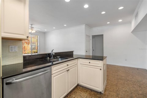 Copropriété à louer à Tampa, Floride: 2 chambres, 105.91 m2 № 2418604 - photo 20