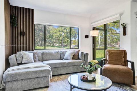 Copropriété à louer à Plantation, Floride: 2 chambres, 96.06 m2 № 1963274 - photo 17