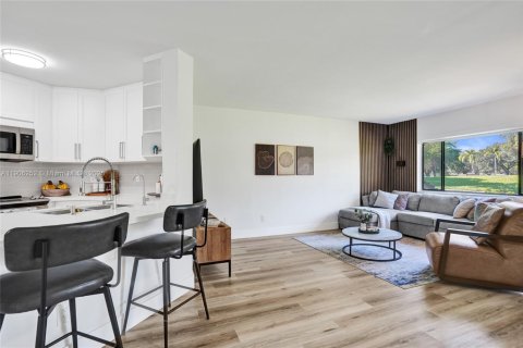 Copropriété à louer à Plantation, Floride: 2 chambres, 96.06 m2 № 1963274 - photo 15