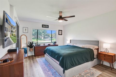 Copropriété à louer à Plantation, Floride: 2 chambres, 96.06 m2 № 1963274 - photo 20