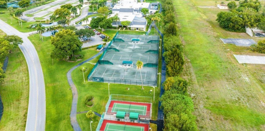 Condo in Delray Beach, Florida, 2 bedrooms № 1208028