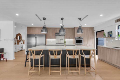 Villa ou maison à vendre à North Miami, Floride: 3 chambres, 197.05 m2 № 2056567 - photo 8