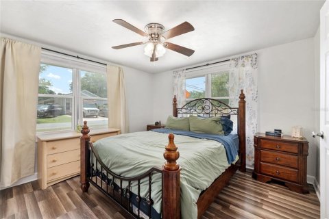 House in Alachua, Florida 2 bedrooms, 72.46 sq.m. № 2126681 - photo 24