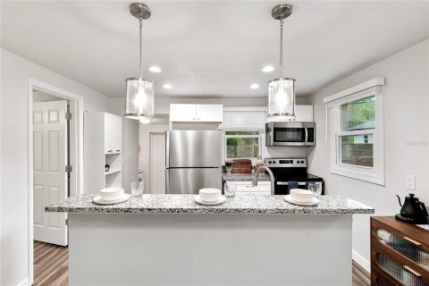 House in Alachua, Florida 2 bedrooms, 72.46 sq.m. № 2126681 - photo 16