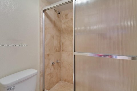 Купить кондоминиум в Норт-Майами-Бич, Флорида 1 спальня, 73.39м2, № 1955919 - фото 15