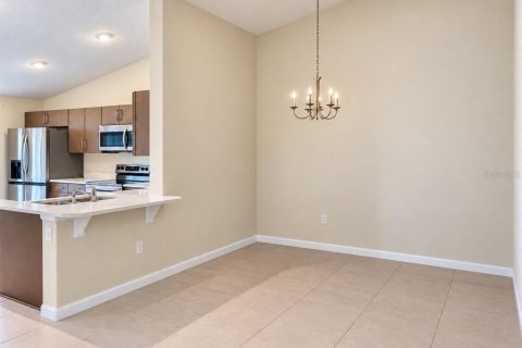 Immobilier commercial à vendre à Palm Coast, Floride: 6 chambres, 225.47 m2 № 2424223 - photo 5