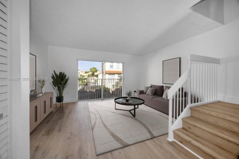 Купить таунхаус в Майами, Флорида 3 спальни, 144.93м2, № 2005721 - фото 7