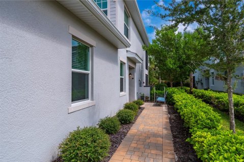 House in Punta Gorda, Florida 3 bedrooms, 161.74 sq.m. № 2391604 - photo 9