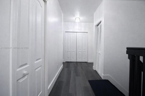 Купить виллу или дом в Майами, Флорида 4 спальни, 242.66м2, № 2060555 - фото 23