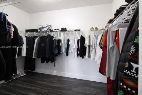 Купить виллу или дом в Майами, Флорида 4 спальни, 242.66м2, № 2060555 - фото 22