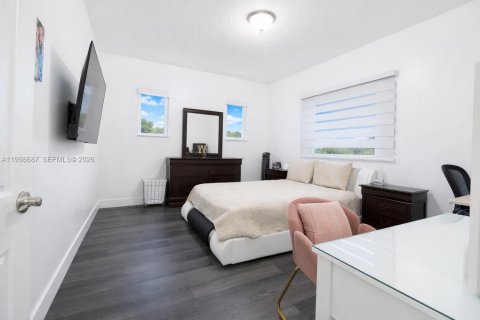 Купить виллу или дом в Майами, Флорида 4 спальни, 242.66м2, № 2060555 - фото 28