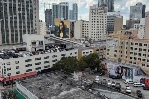 Copropriété à louer à Miami, Floride: 1 chambre, 60.48 m2 № 1976656 - photo 1