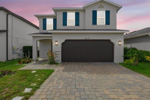 Villa ou maison à Kissimmee, Floride 4 chambres, 174.93 m2 № 2408978