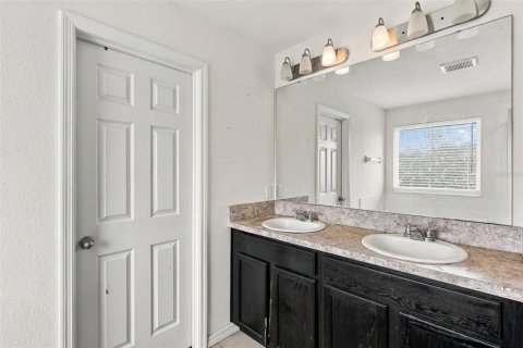 Villa ou maison à vendre à Kissimmee, Floride: 4 chambres, 174.93 m2 № 2408978 - photo 20